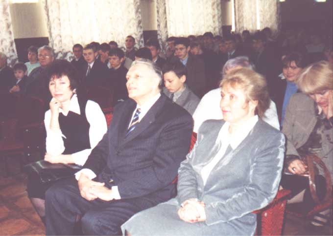 Торжество к 70 летию Гагарина март 2004